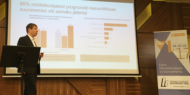 Swedbanki suurkliendihaldur Margus Maspanov esitlemas kliendiuuringut